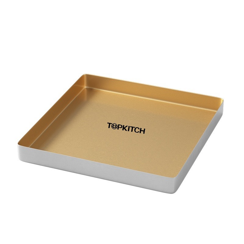 Square baking pan