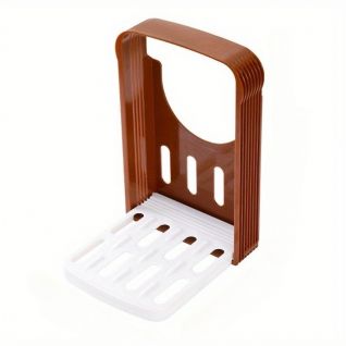 Bread slicer